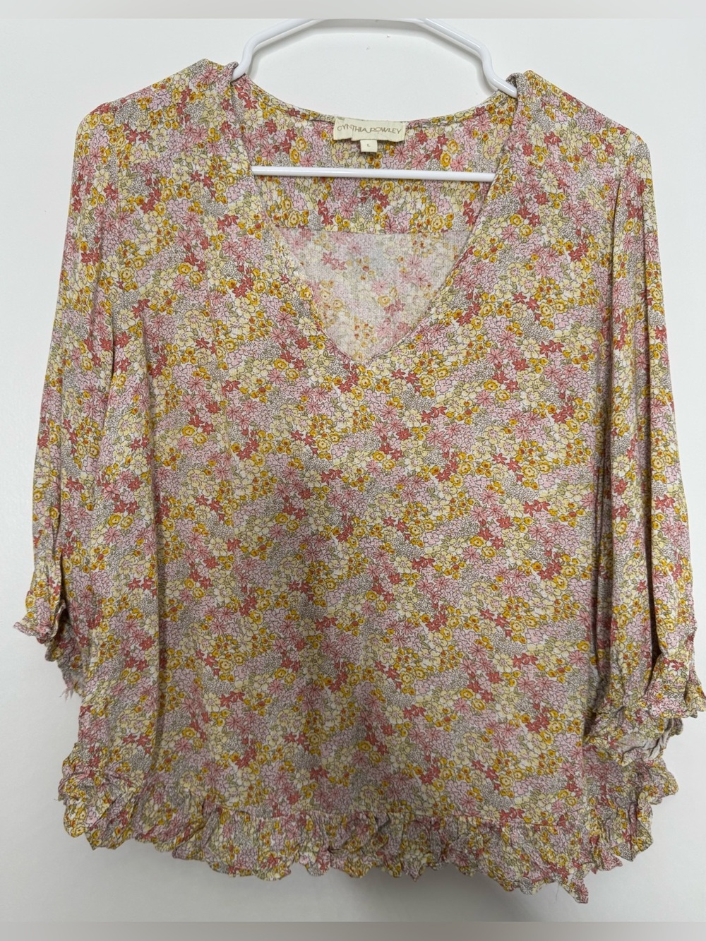 Cynthia Rowley Pink and Yellow Floral V-Neck Ruffle Blouse size LG flowy